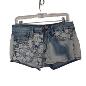 American Eagle Outfitters women's denim shortie shorts, lace detail, 6
